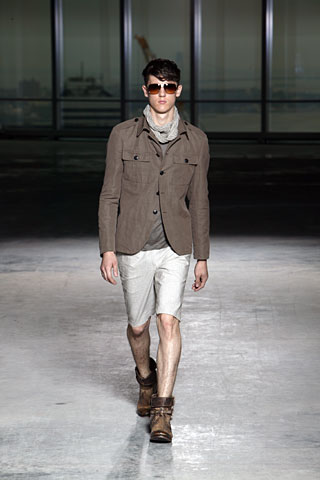 John Varvatos / - 2009